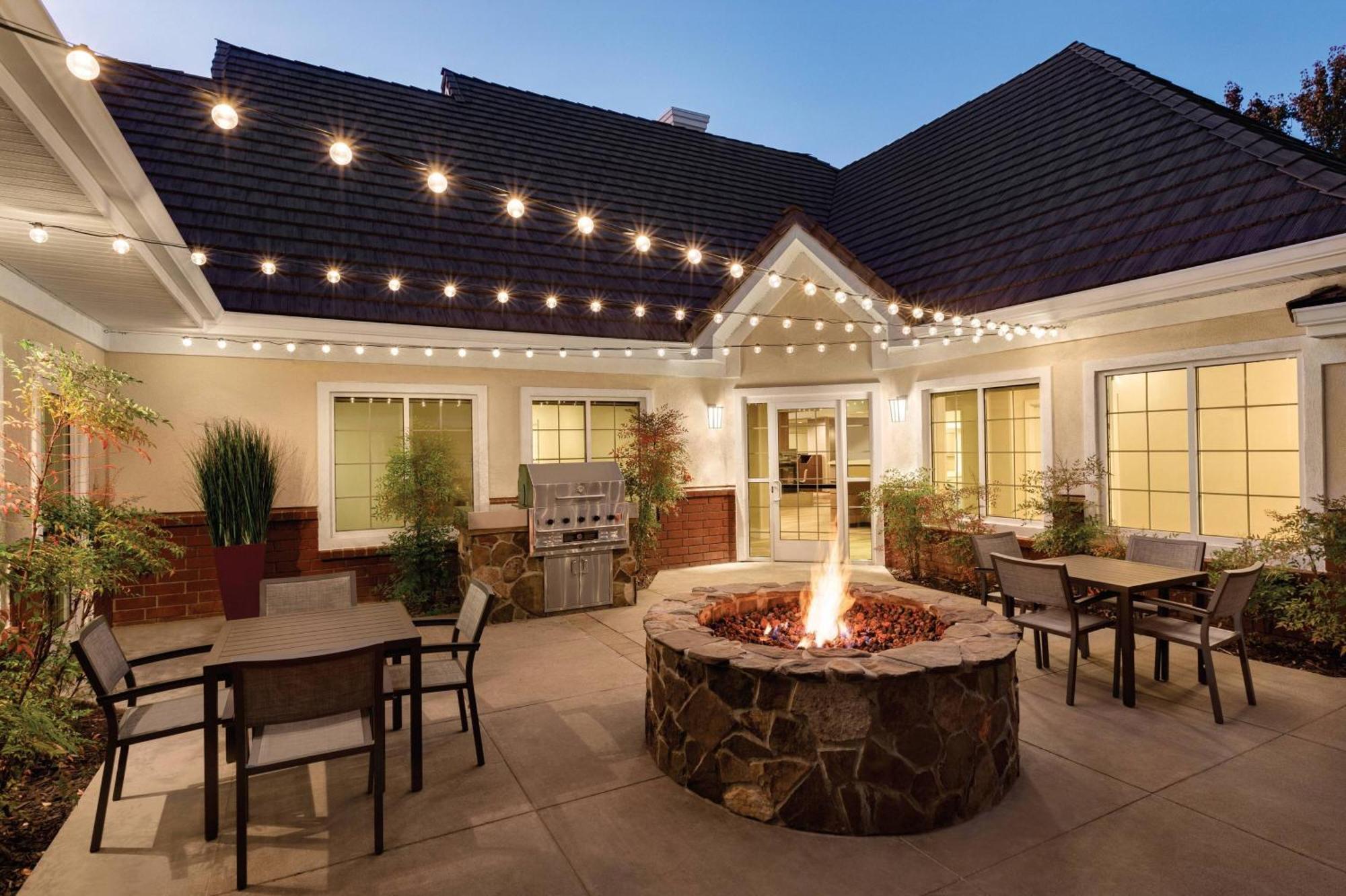 Residence Inn Sacramento Folsom Ngoại thất bức ảnh